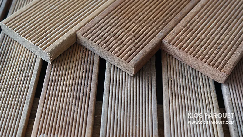 harga decking kayu outdoor